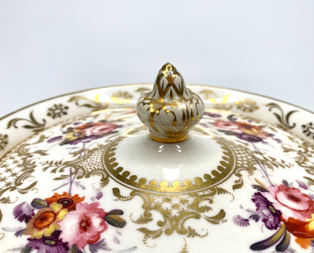 Coalport porcelain sucrier & cover, c. 1820. View IV