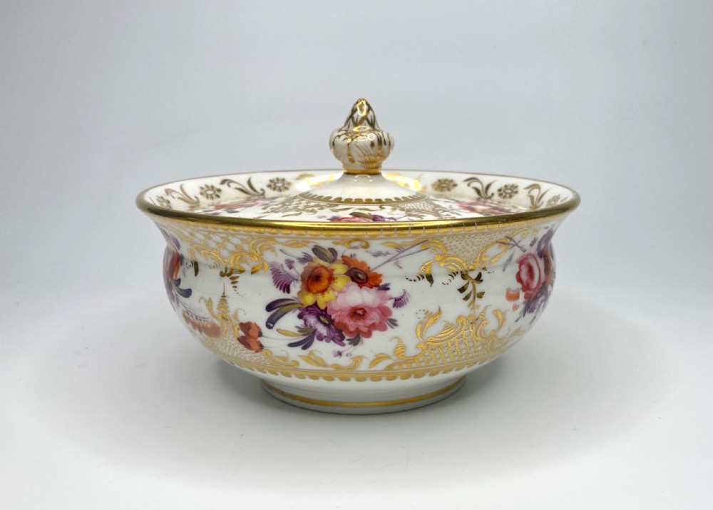 Coalport porcelain sucrier & cover, c. 1820. View XI