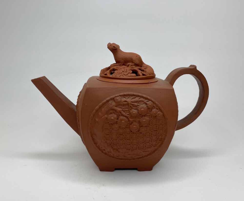 Chinese Yixing stoneware teapot, 18th Century. View III