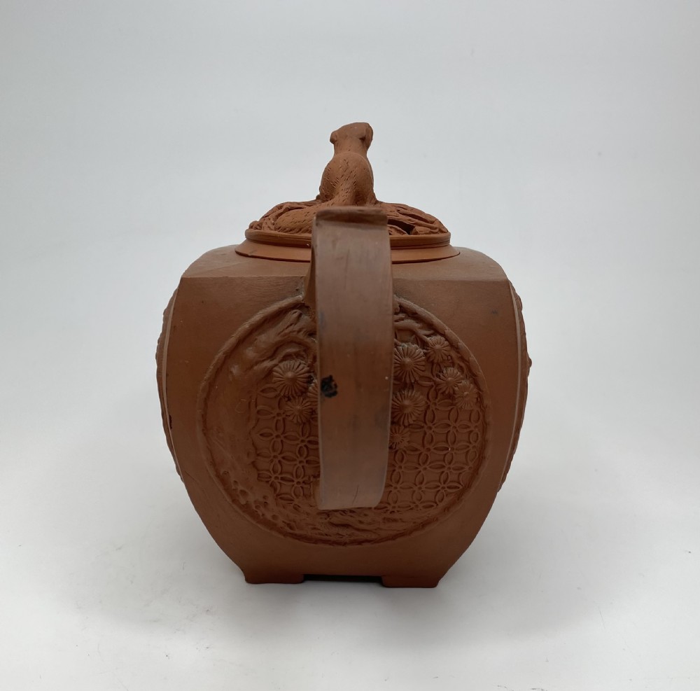 Chinese Yixing stoneware teapot, 18th Century. View IV