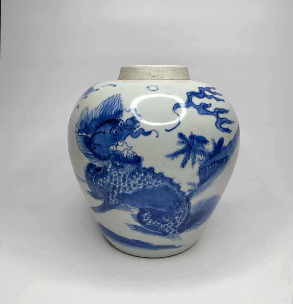 Chinese porcelain jar, Kylin, Shunzhi Period, Transitional, c. 1650.