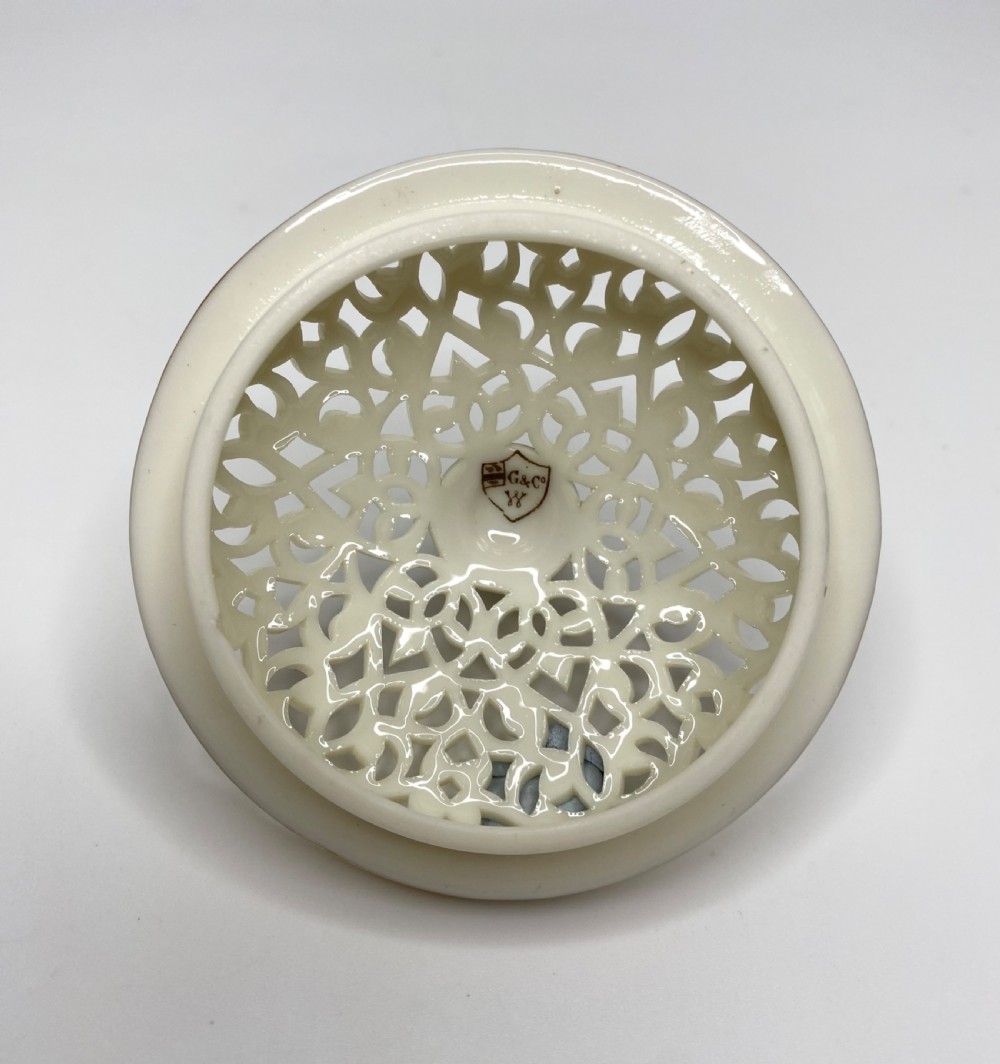 Graingers Worcester reticulated vase & cover, c. 1890. View X