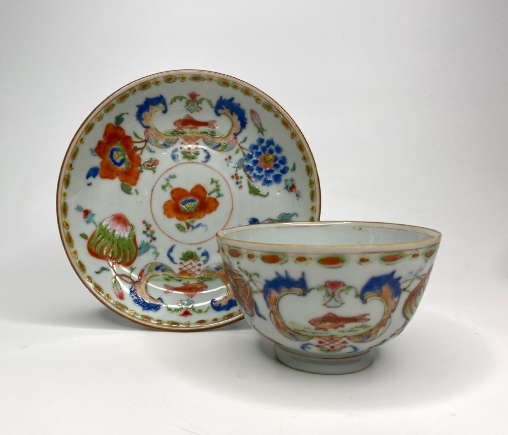 Chinese porcelain Madame de Pompadour teabowl & saucer, c. 1745, Qianlong.