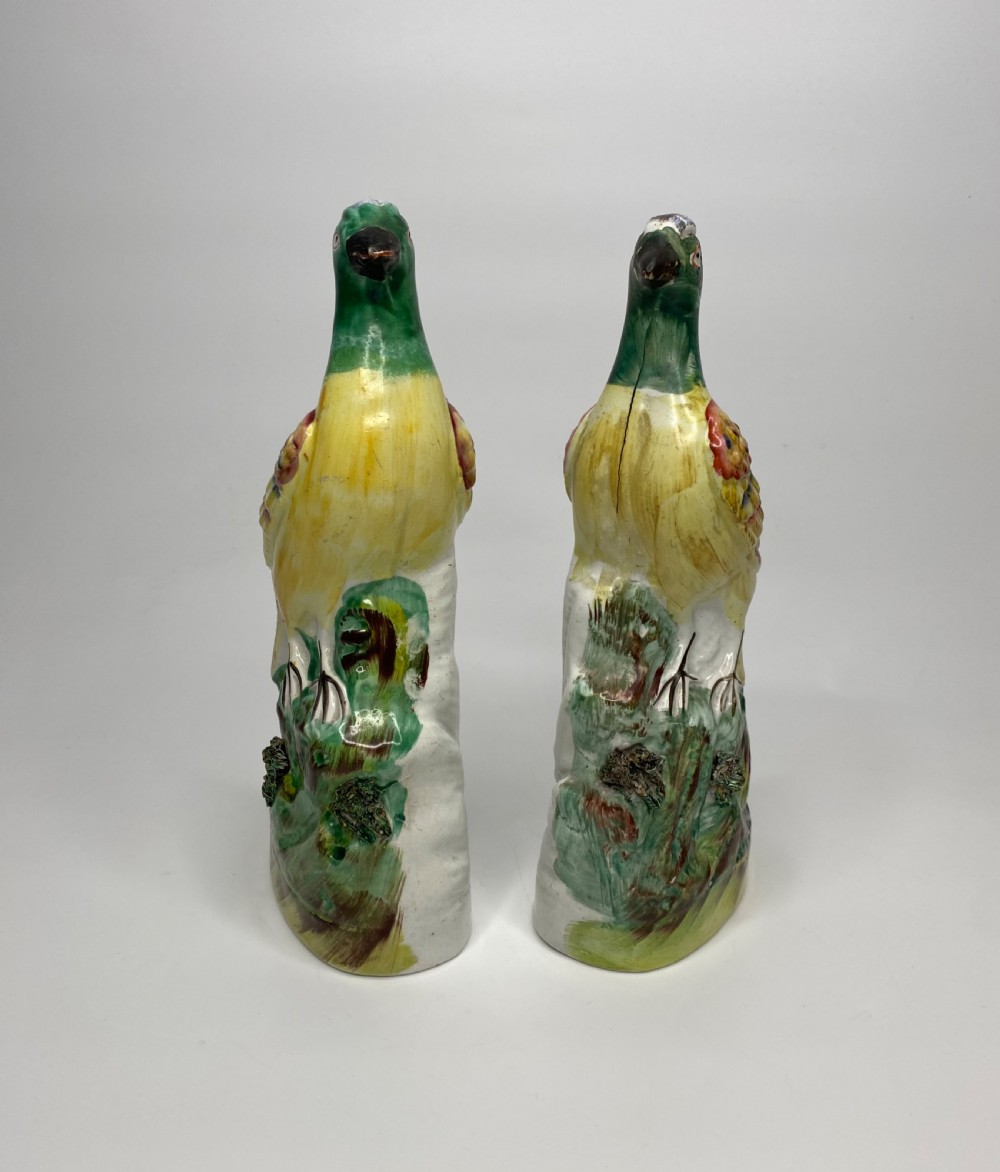 Pair Staffordshire pottery pigeons, c. 1860. Thomas Parr factory. View II