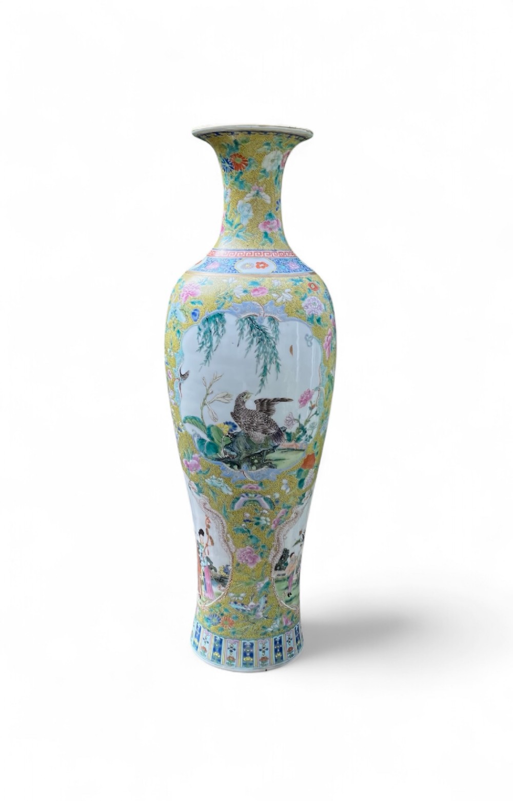 Chinese famille rose porcelain vase, c. 1880.