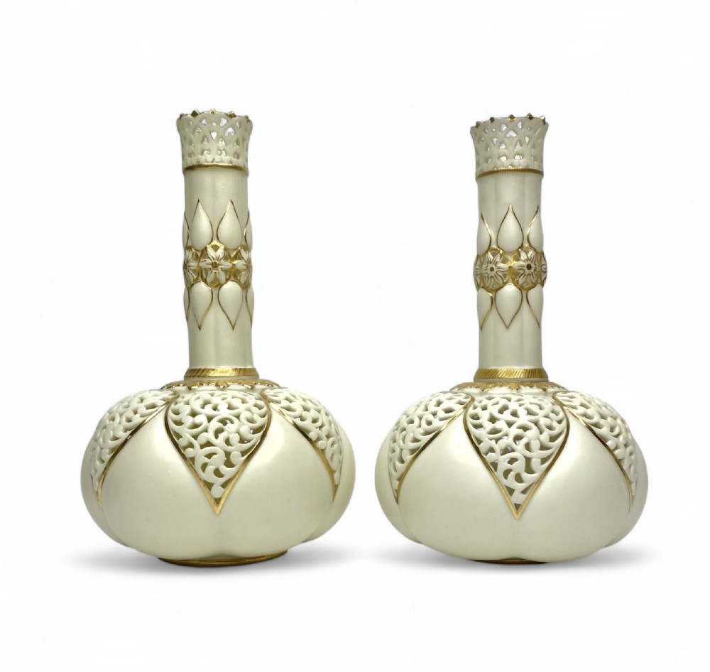 Royal China Works Worcester reticulated vases, d. 1891.