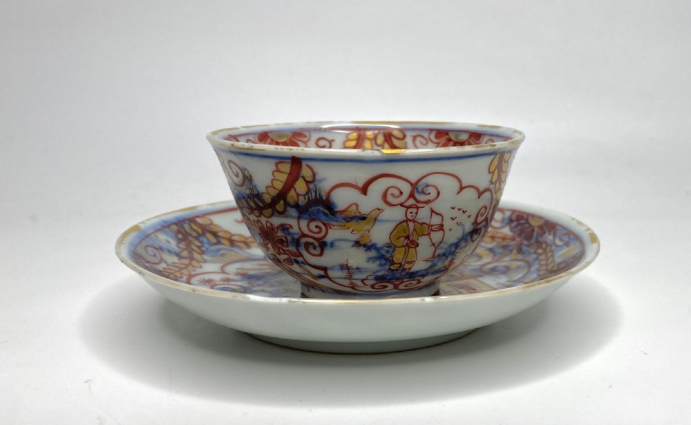 An 18th-century Chinese export porcelain tea bowl and saucer with red, gold, and blue Amsterdams Bont enamel decoration. View V