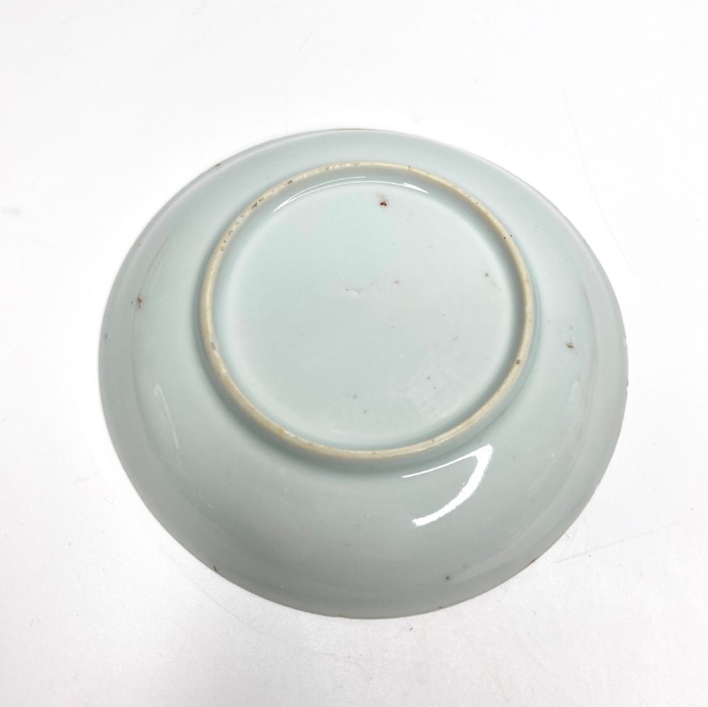 An 18th-century Chinese export porcelain tea bowl and saucer with red, gold, and blue Amsterdams Bont enamel decoration. View XII
