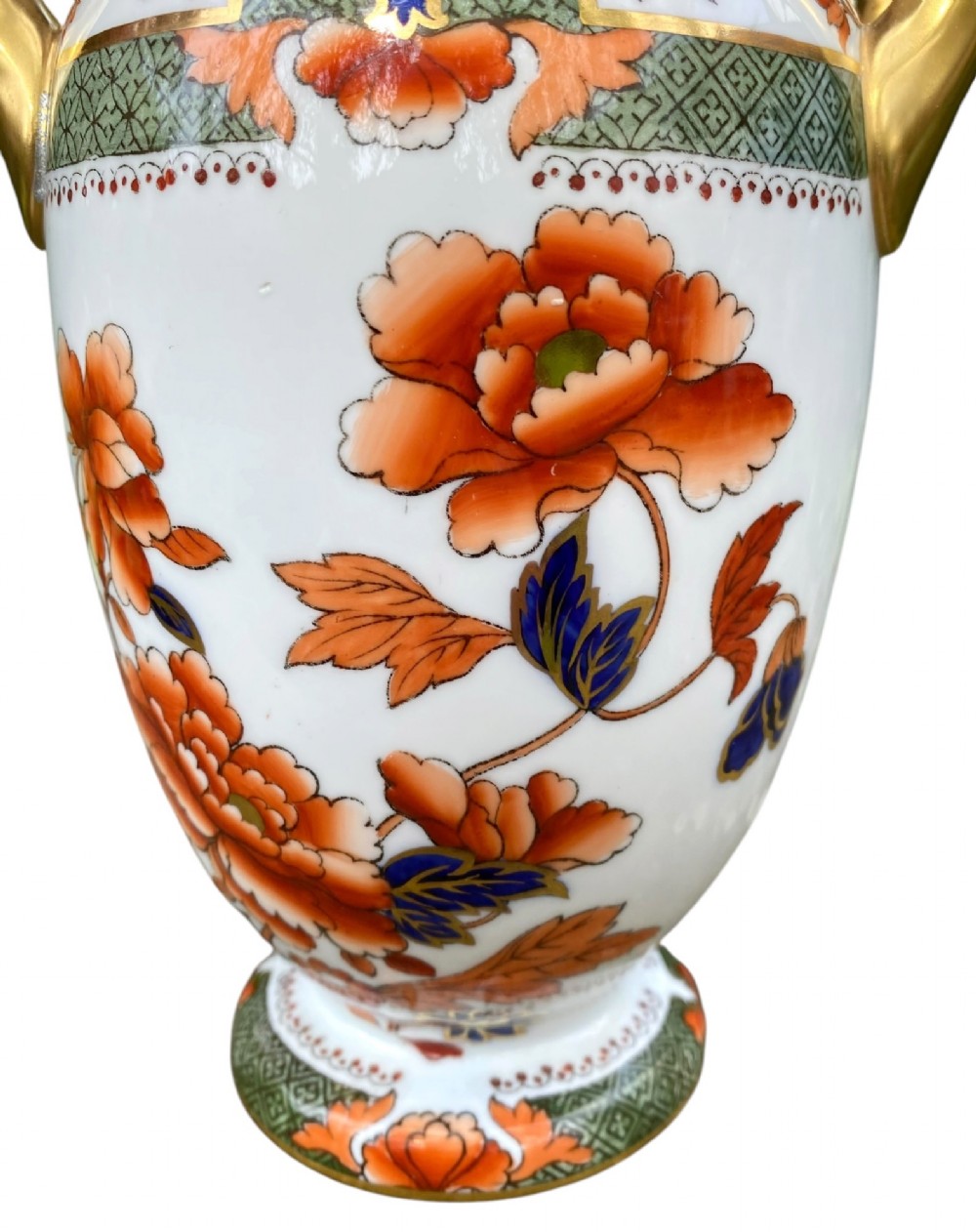 Spode Copeland’s pair Imari vases, c. 1900. View IV