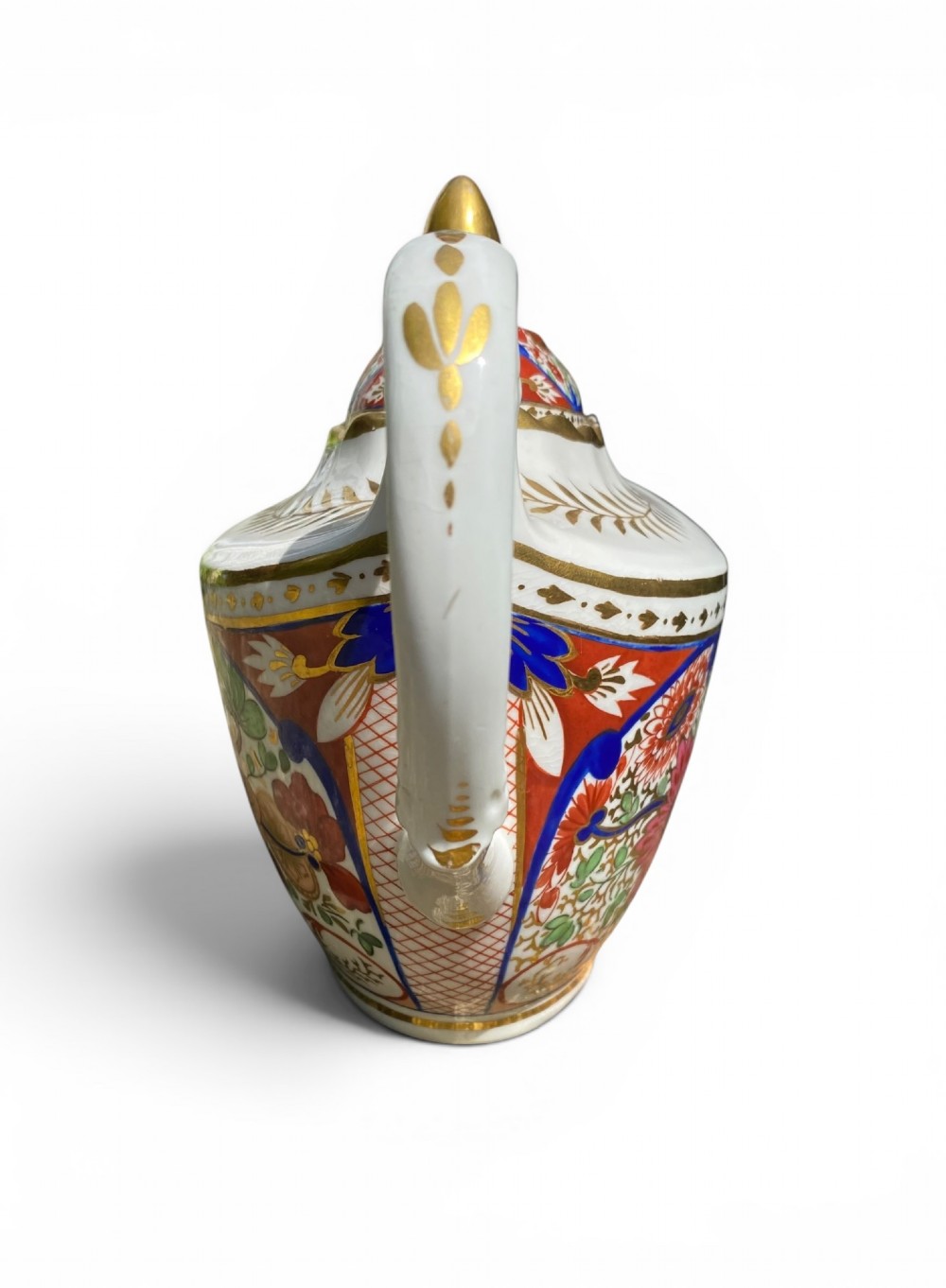 Chamberlains Worcester porcelain teapot, c. 1810. View VI