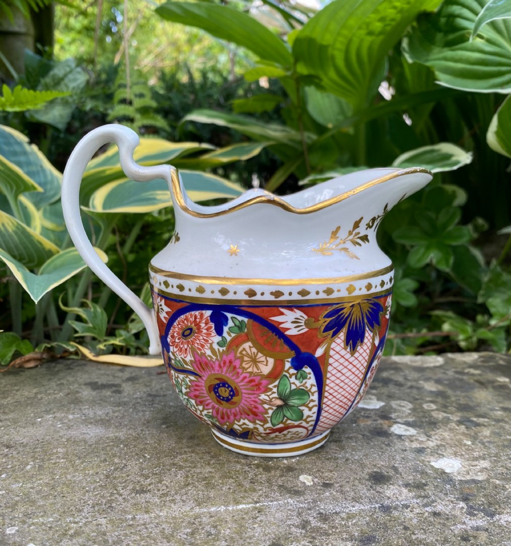 Chamberlains Worcester porcelain cream jug, c. 1810.