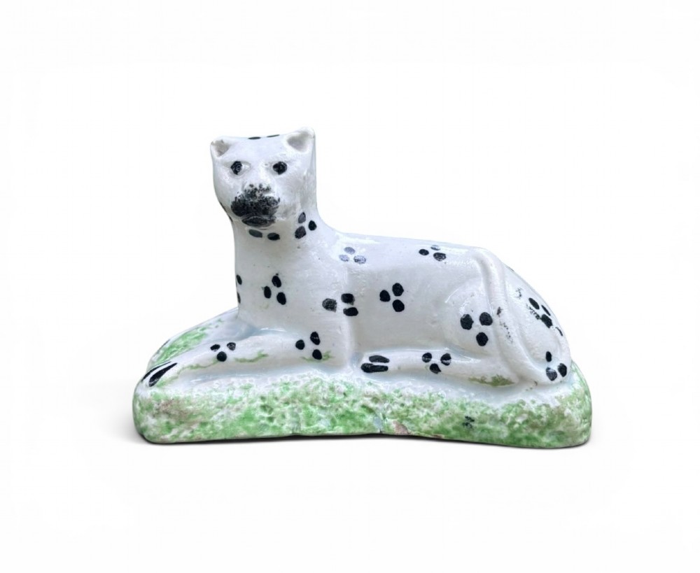 Staffordshire pottery Snow Leopard, c. 1810.