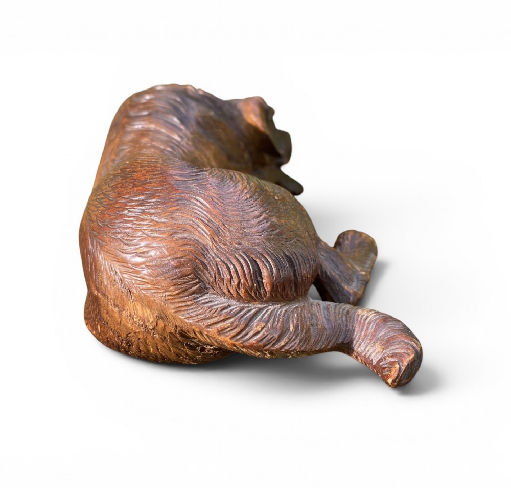 Black Forest carved St Bernard, c. 1900. View V