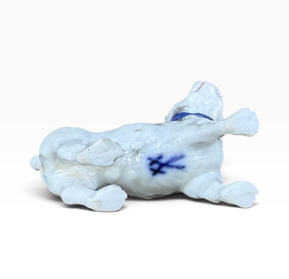 Meissen porcelain pug dog, c. 1910. View VI