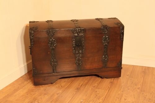 Oak Marriage Chest
