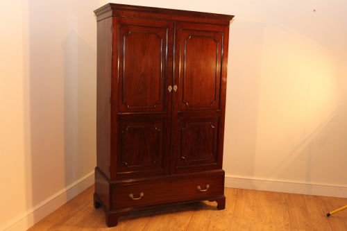 Georgian Mahogany Gentlemans Press Cupboard