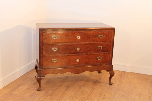 Burr Walnu Commode