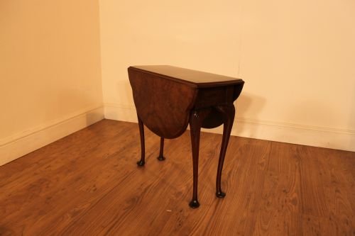 A Burr Walnut Shaped Occasional Gate Leg Table
