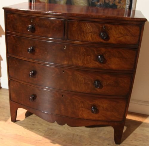 William IV Mahogany Bow Fronted Chest