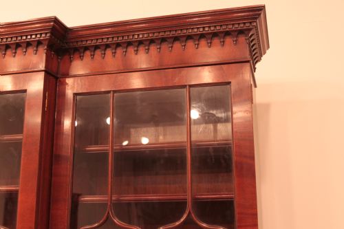 fig 1. A superb quality Mahogany Breakfront Bookcase