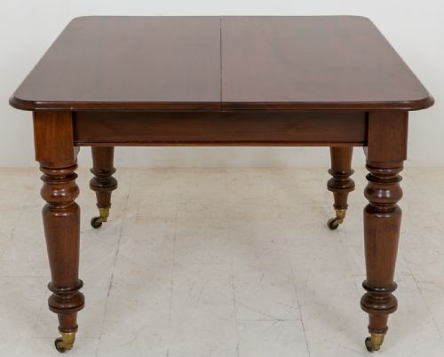 fig 1. Mid Victorian Mahogany Extending Dining Table