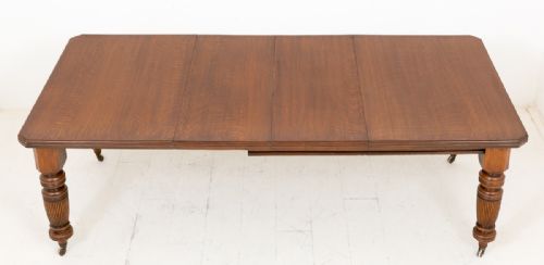 Late Victorian Solid Oak Extending Dining Table