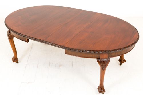Mahogany Oval Chippendale Style Extending Dining Table