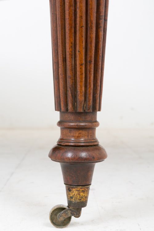 fig 1. William IV Mahogany Extending Pembroke table