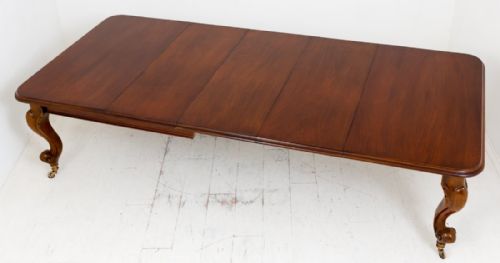 Victorian Mahogany Cabriole Leg Extending Dining Table