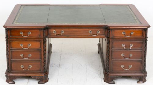 Mahogany Partners Desk