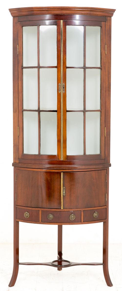 Mahogany Corner Cabinet with Georgian Influences