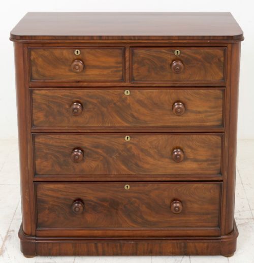Mid Victorian Mahogany Chest of Drawers