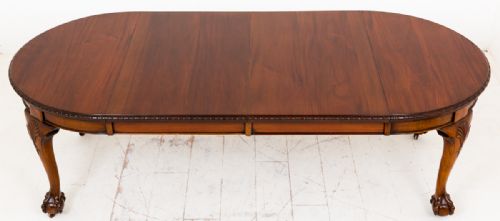 Mahogany 2 Leaf Extending Dining Table