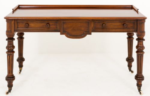 Pretty Victorian Side Table