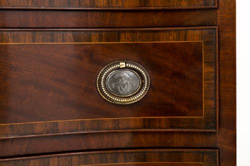 MAHOGANY SERPENTINE CHEST OF DRAWERS - ADDITIONAL PHOTO 3