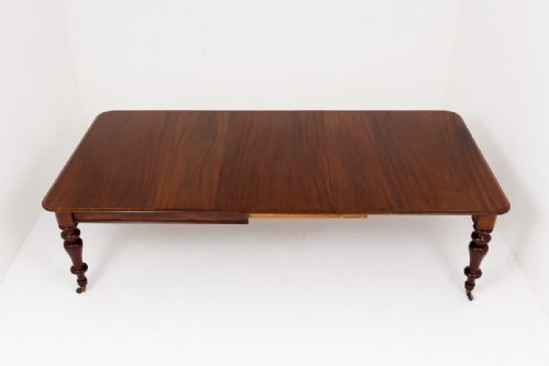 Mahogany 3 Leaf Extending Dining Table