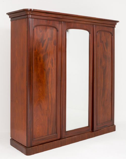 Mahogany Victorian 3 Door Wardrobe