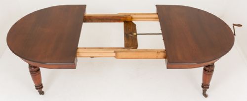 fig 1. Victorian Mahogany 2 Leaf Extending Dining Table