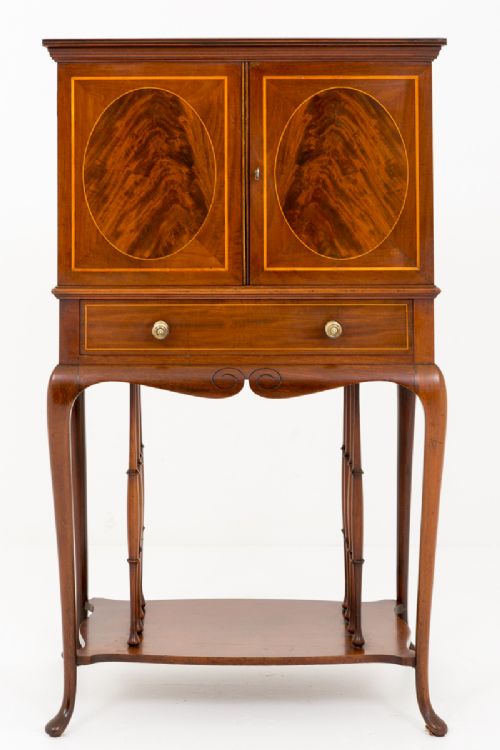 Sheraton Revival 2 Door Mahogany Cabinet