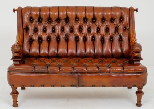 Stunning Walnut Deep Buttoned Leather Hall Seat