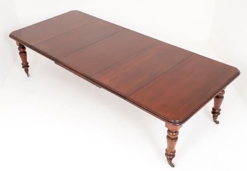 fig 1. Victorian Mahogany 3 Leaf Extending Dining Table