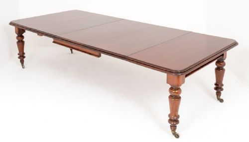 Victorian Mahogany 3 Leaf Extending Dining Table