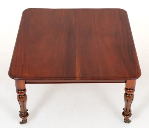 fig 1. William IV Mahogany Extending Dining Table