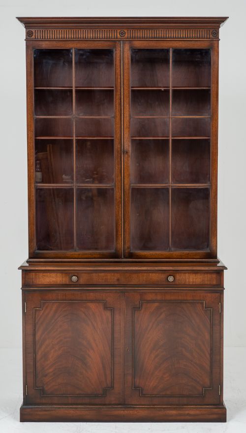Georgian Style Mahogany 2 Door Glazed Bookcase