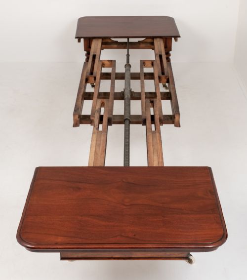 fig 2. Superb Quality William IV Mahogany 5 Leaf Extending Dining Table