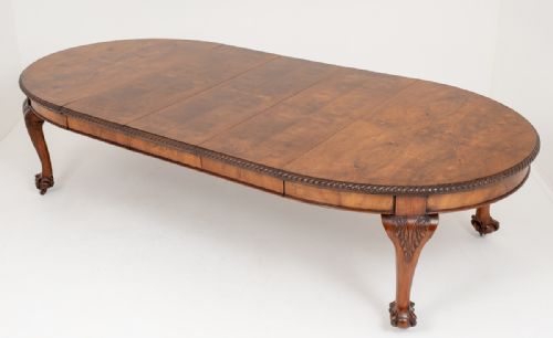 Superb Walnut Chippendale Style Extending Dining Table