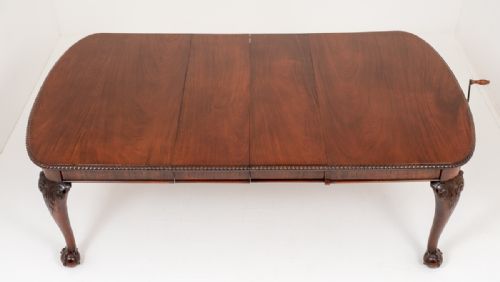 Good Quality Chippendale Style Mahogany Extending Dining Table