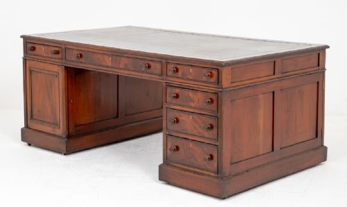 Impressive Victorian Mahogany Partners Desk