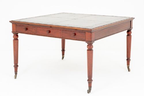 Early Victorian Mahogany 3 Drawer Writing Table