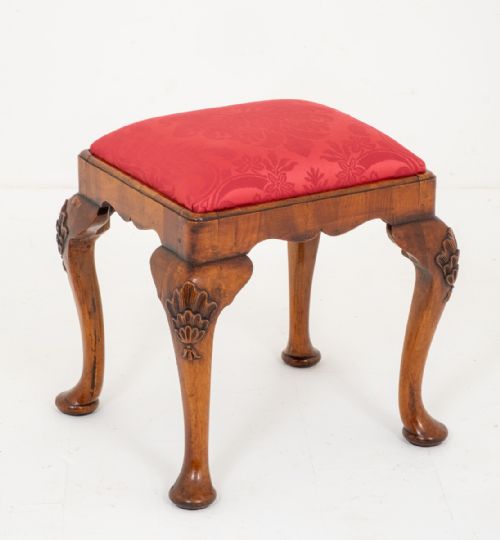 Walnut Queen Anne Stool